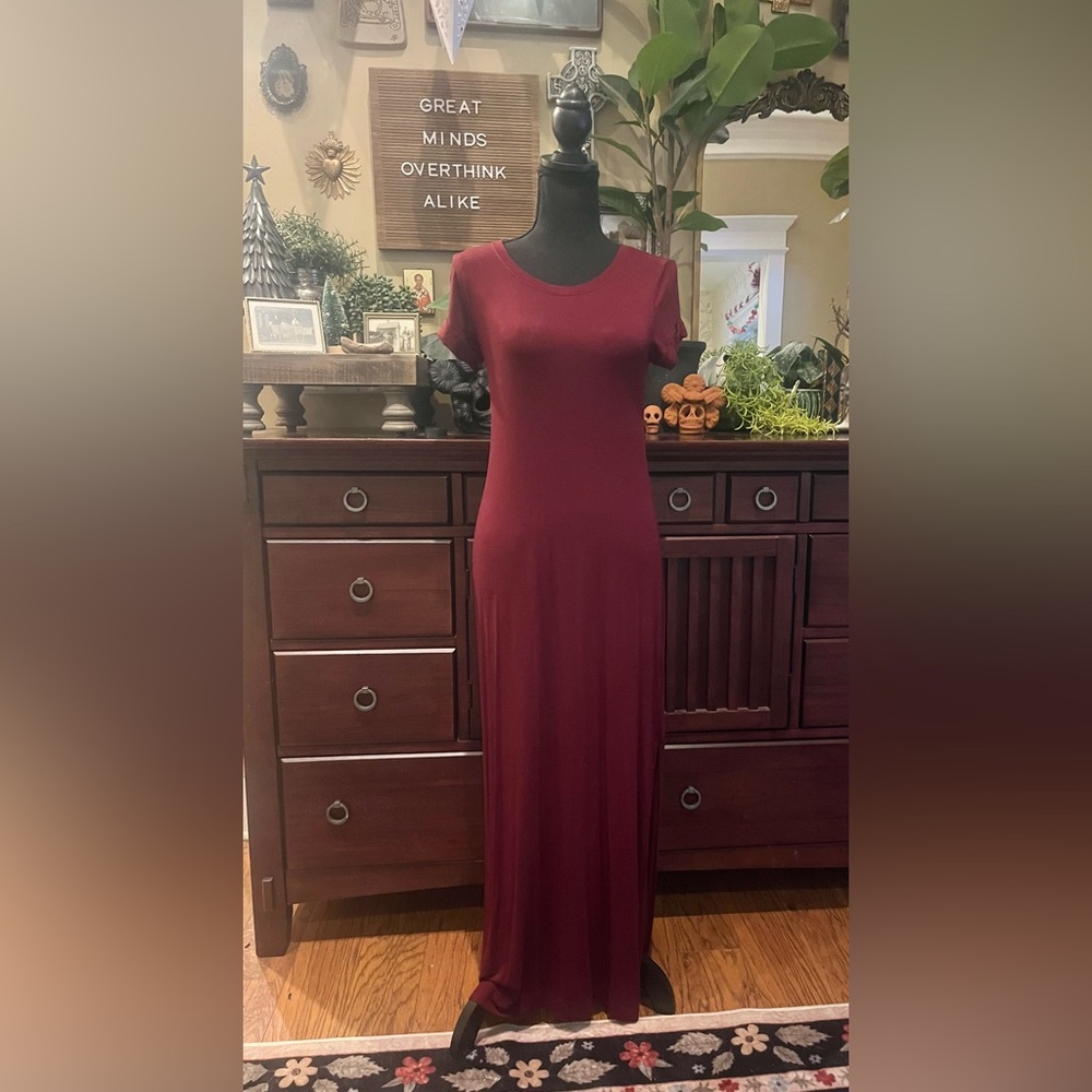 Willi Smith Deep Red Short Sleeve Bodycon Maxi Dress XS